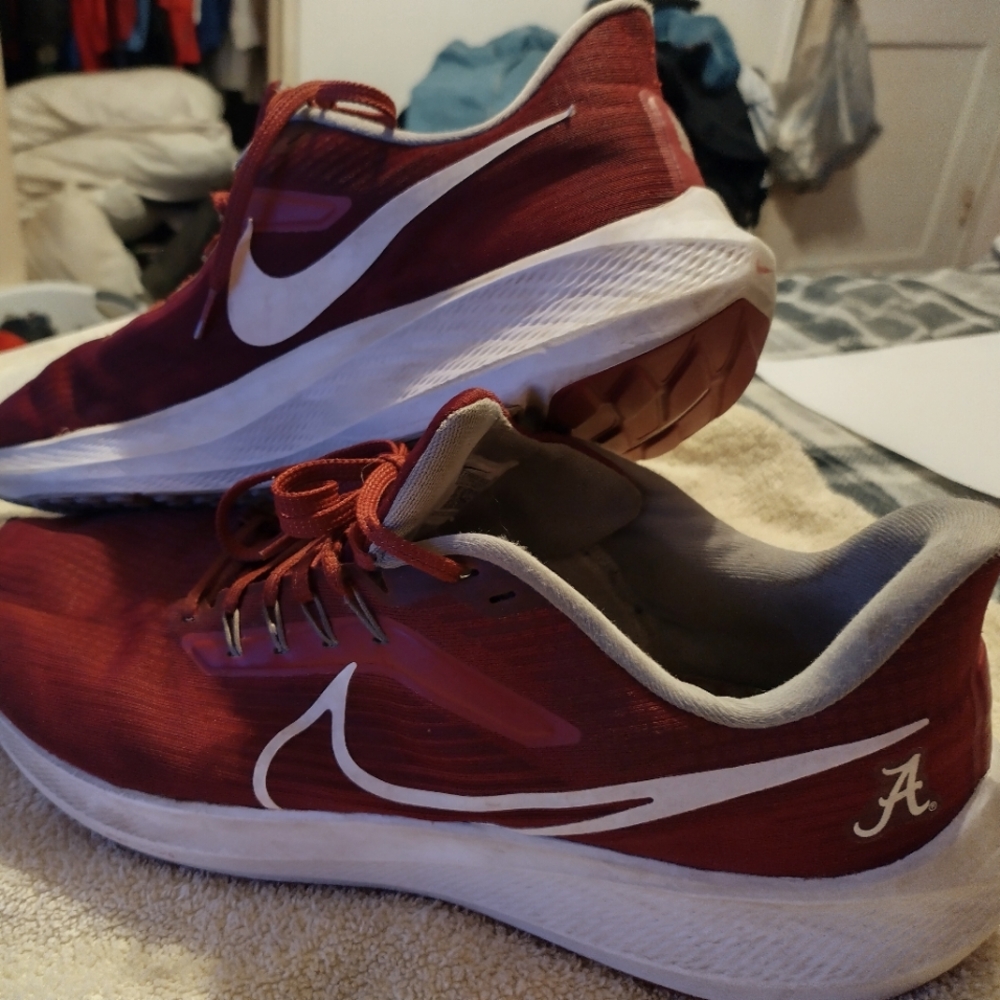 2022 Air Zoom Pegasus 39 Alabama Crimson Tide Size 15 used